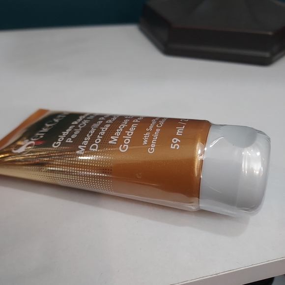 SeneGence Golden Radiance peel off mask - Picture 3 of 4